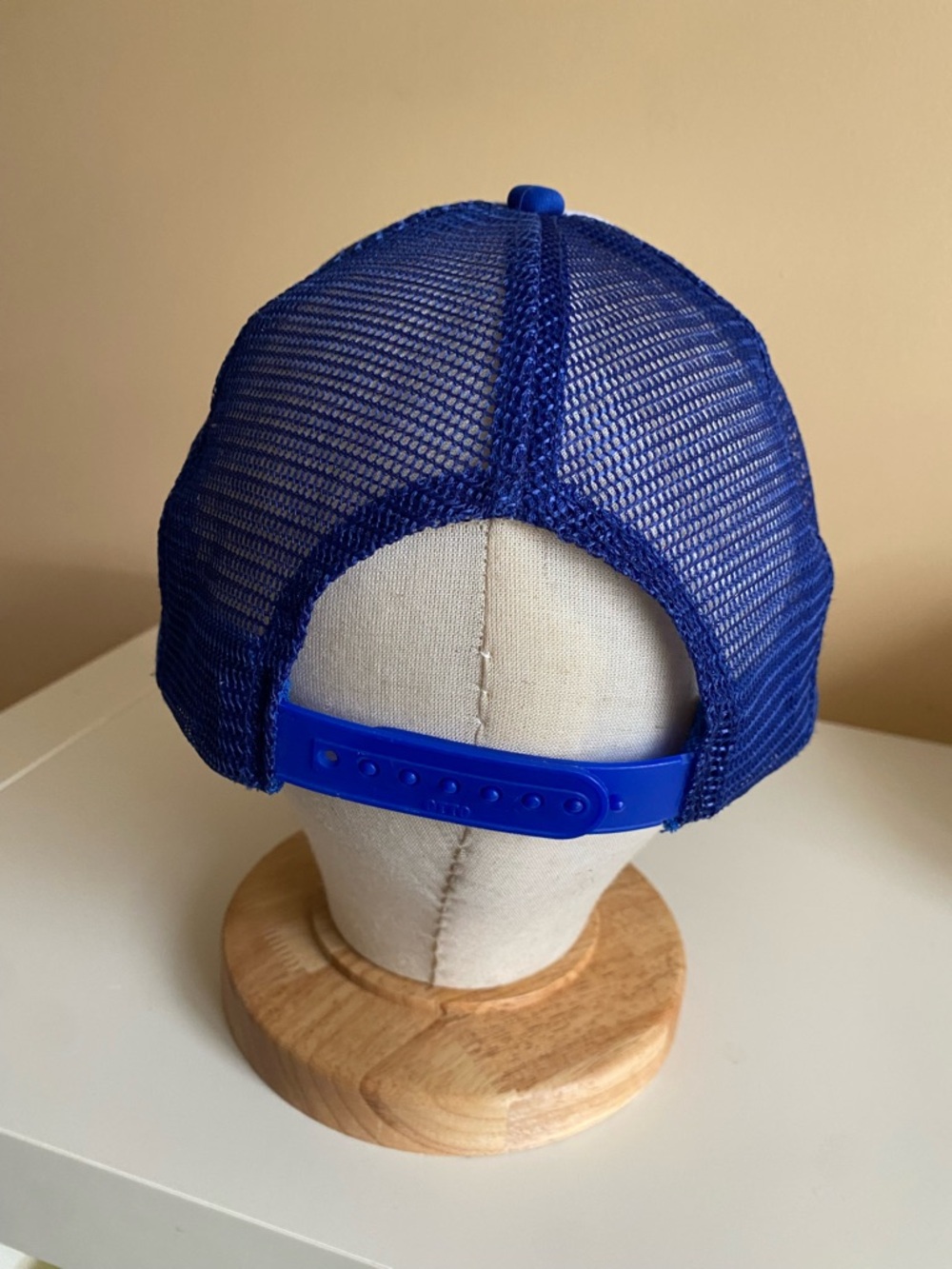 Toronto Blue Jays Trucker Hat - White & Royal Blue Made By OTTO - Picture 5 of 10